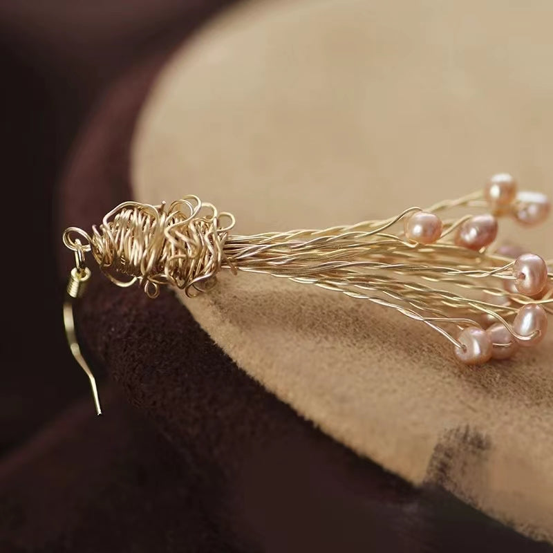 (E028)  Pearl earrings