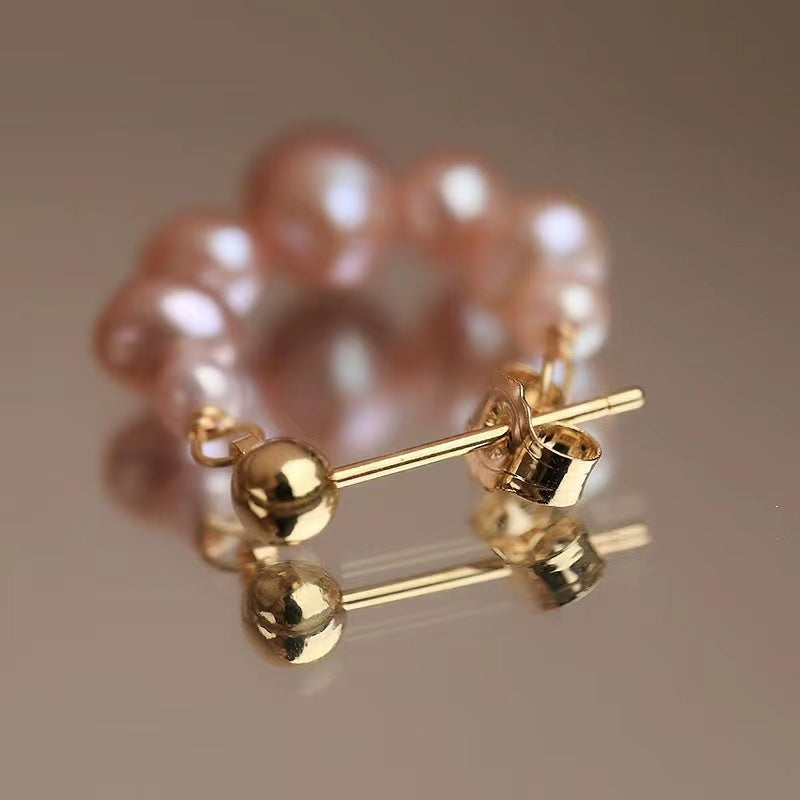 (E029)  Pearl earring