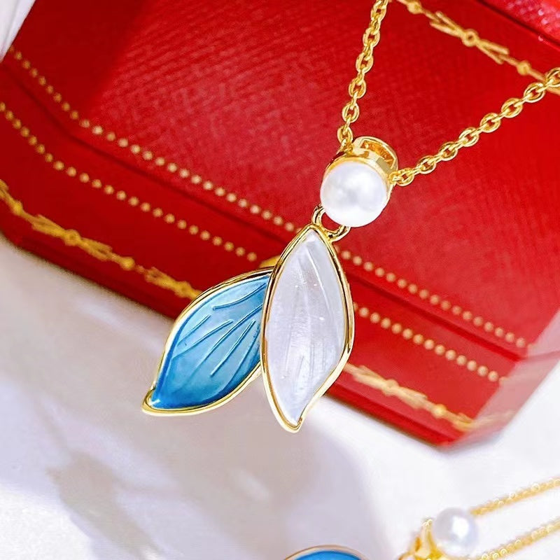 (J048)   Fresh water pearl set