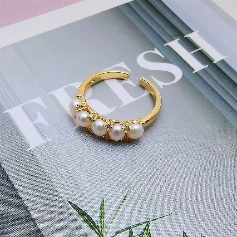 Five pearls ring R38