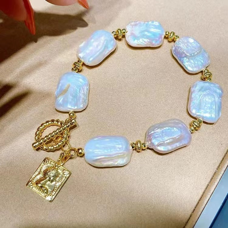 (J026)  Rectangle baroque  pearl set