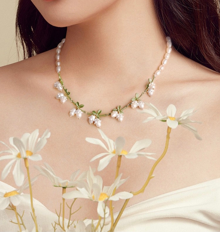 (N035)Flower necklace of Lily of the Valley