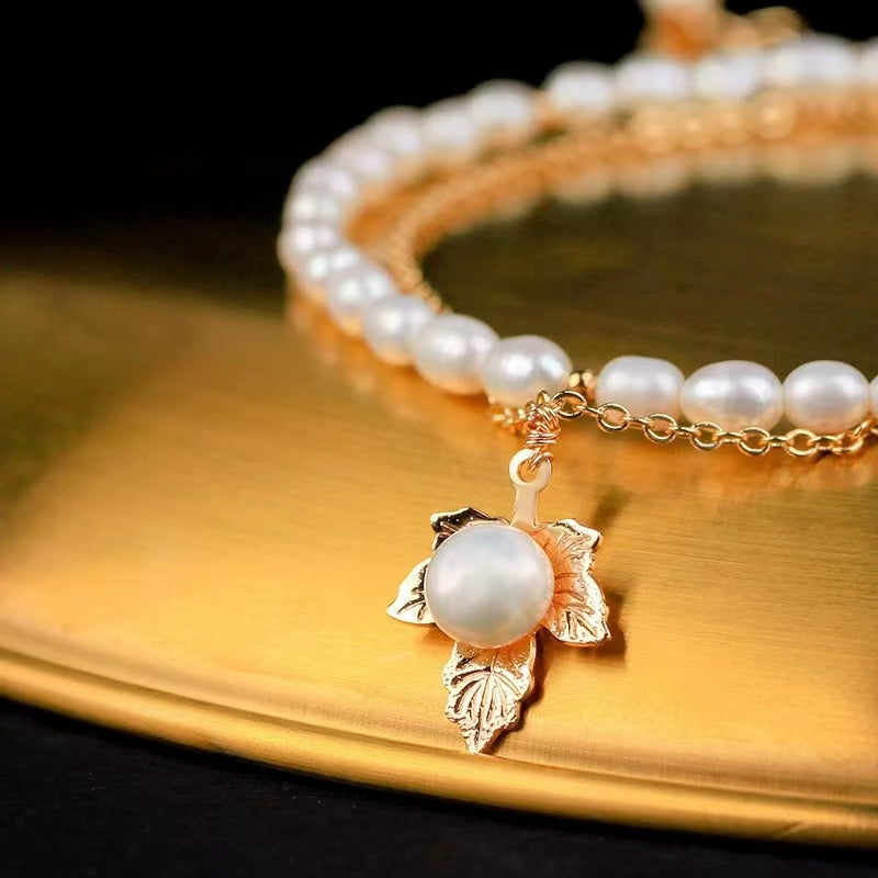 (B029) maple leaves pearl bracelet