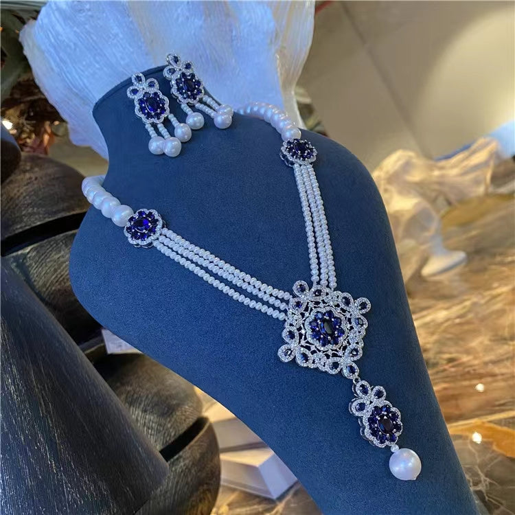 (J017)  Three layers full pearl set