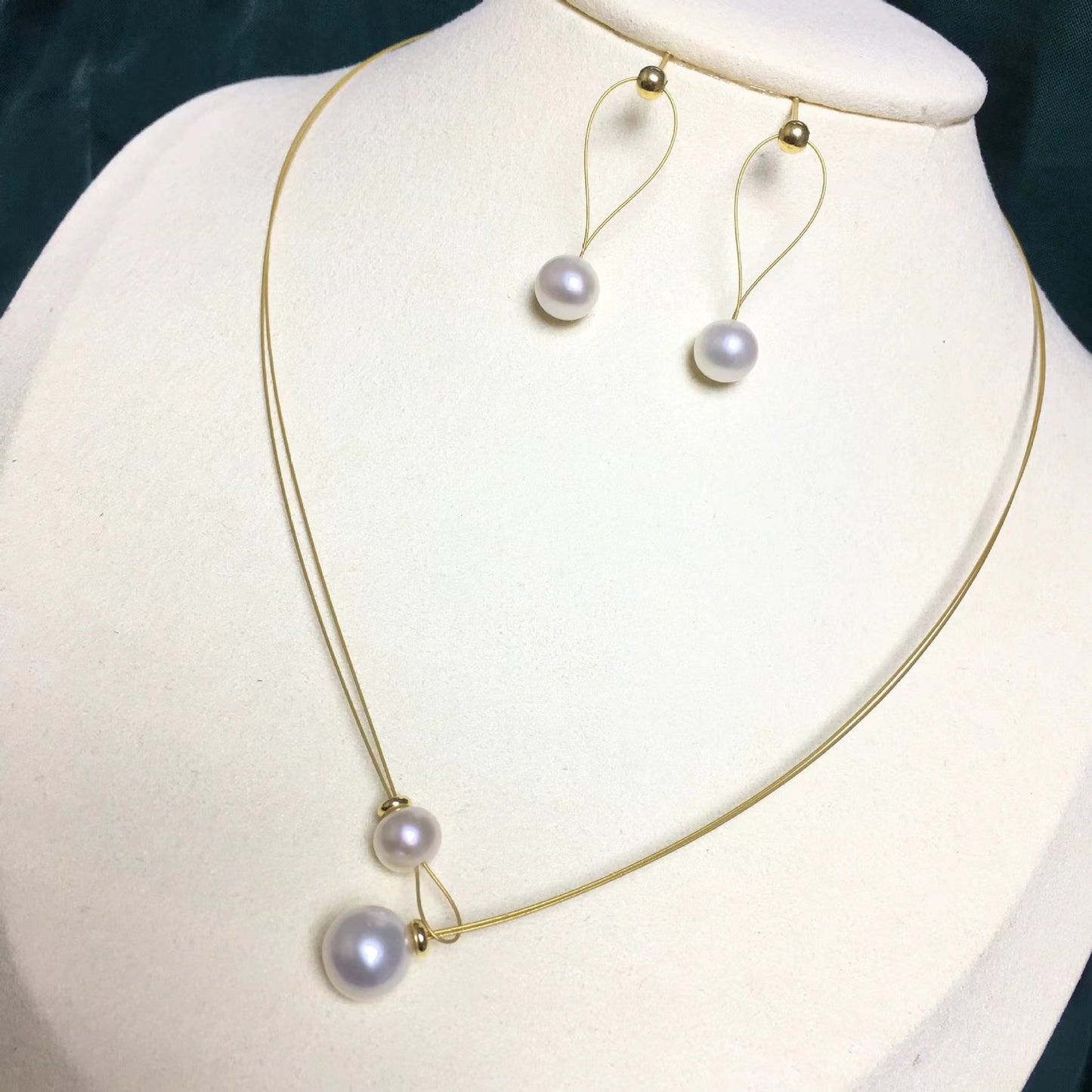 (J032)  pearl set -necklace & Earring stud