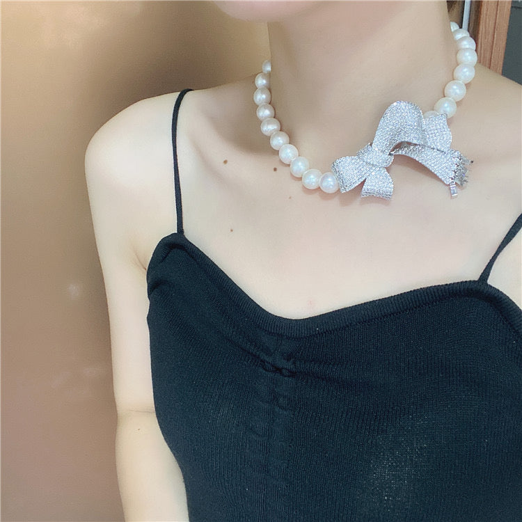 (N019)Bow-tie necklace