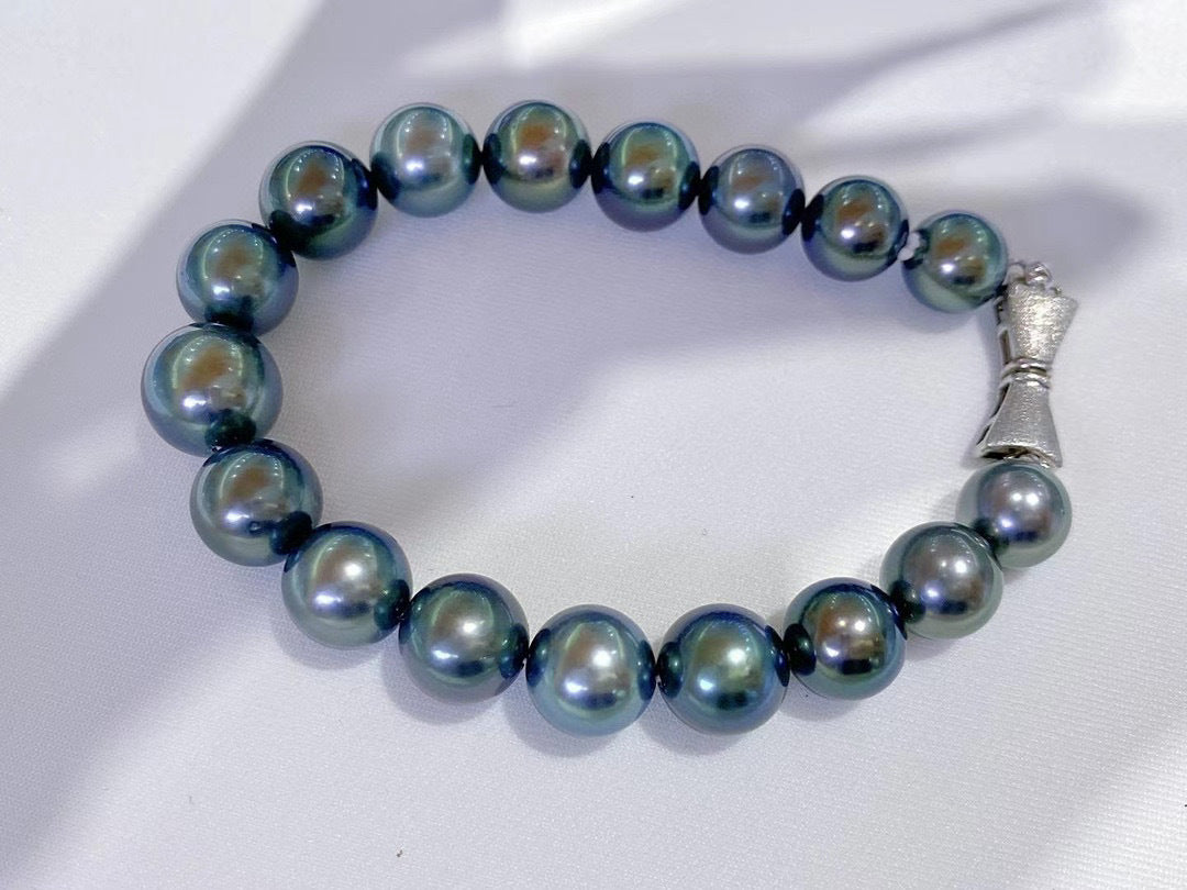 (B058) Black tahitian bracelet