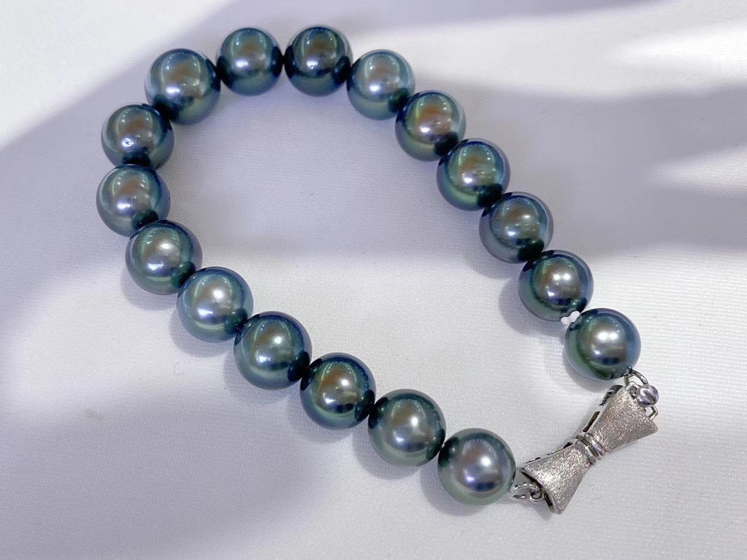 (B058) Black tahitian bracelet