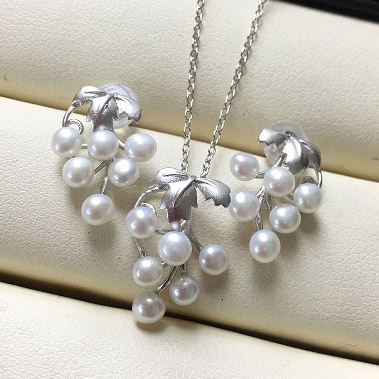(J031)  pearl set--Pendant & Earring stud