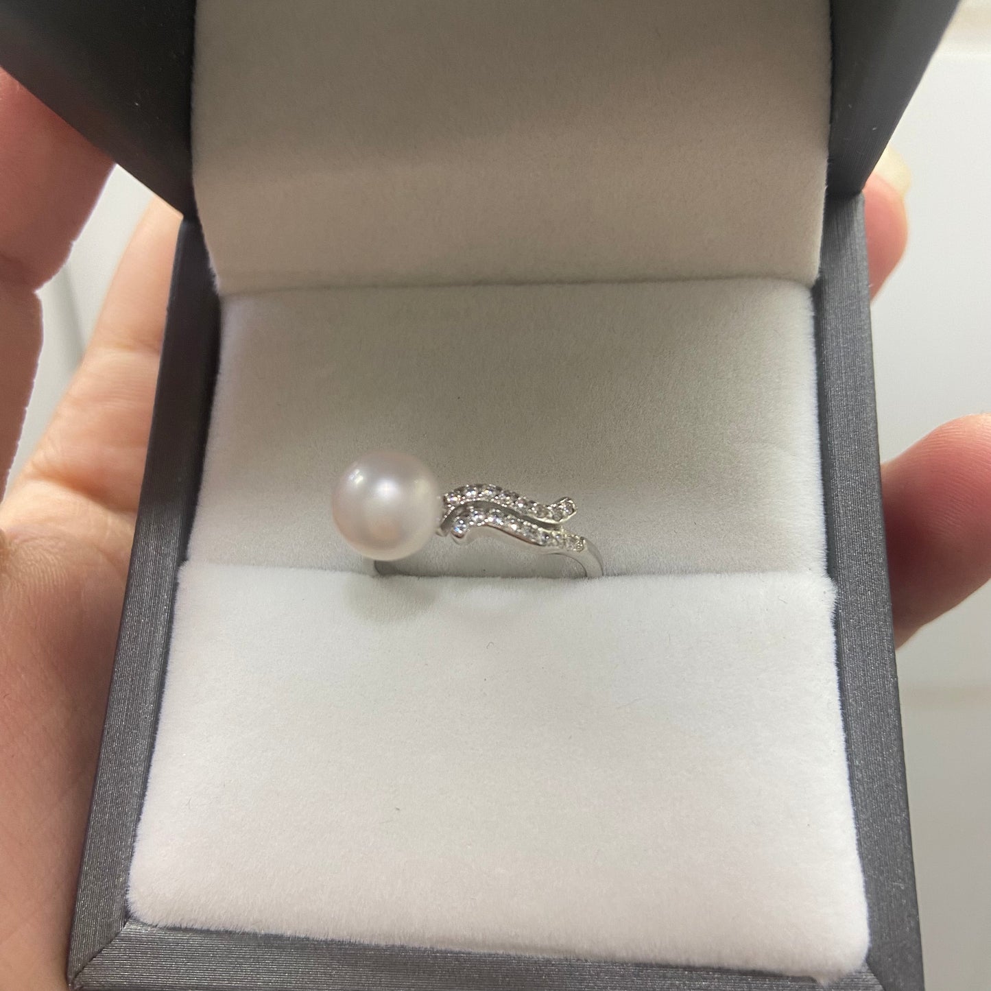 Silver constellation pearl ring