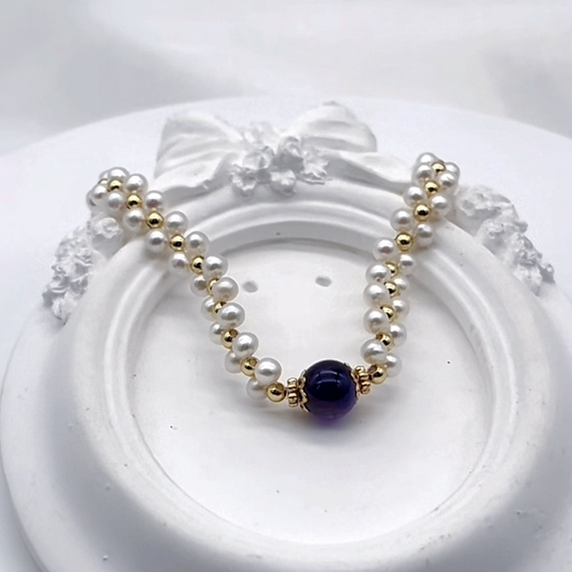 Amethyst with  akoya pearl bracelet