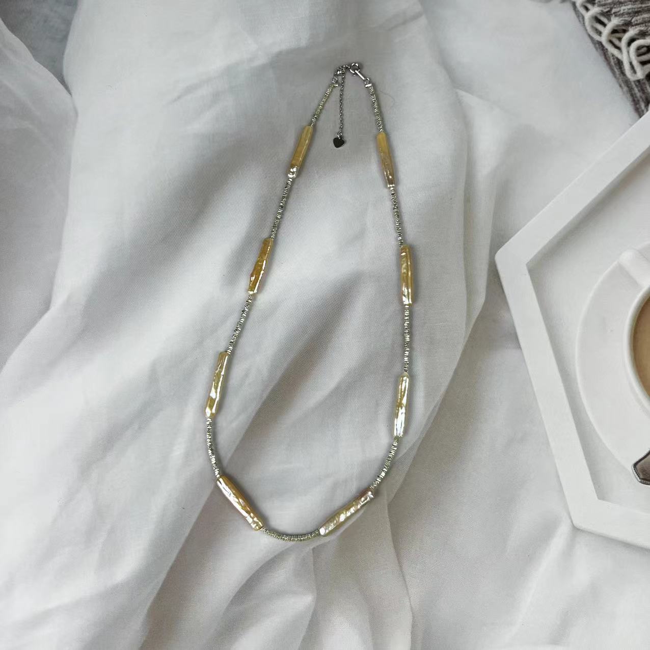 Silver Gold bar Pearl necklace