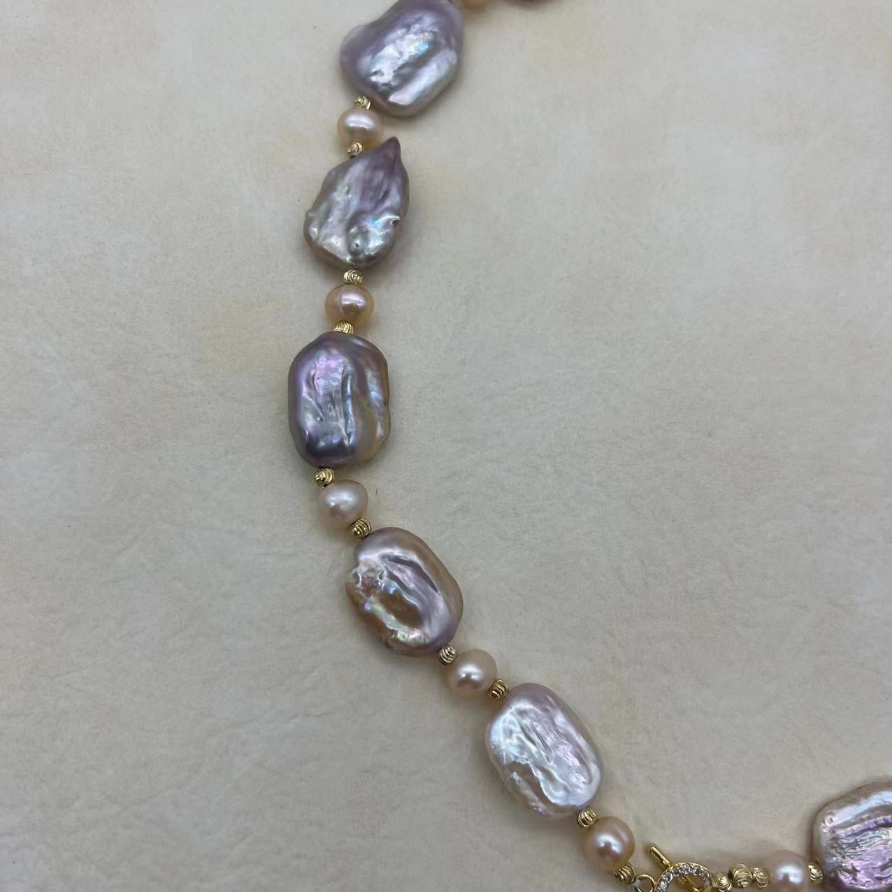 Rectangular Baroque pearl necklace