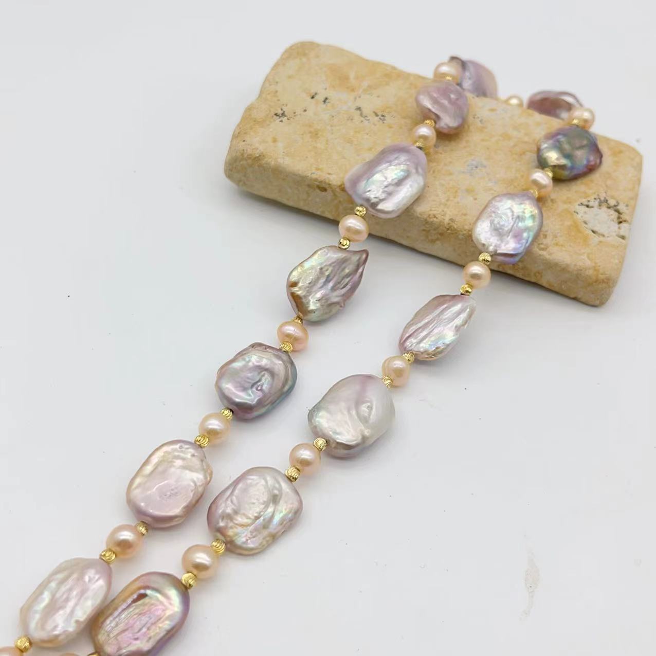 Rectangular Baroque pearl necklace