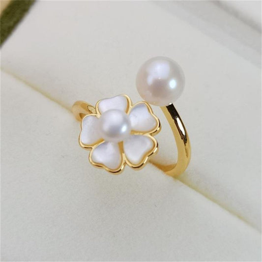 Flower pearl ring