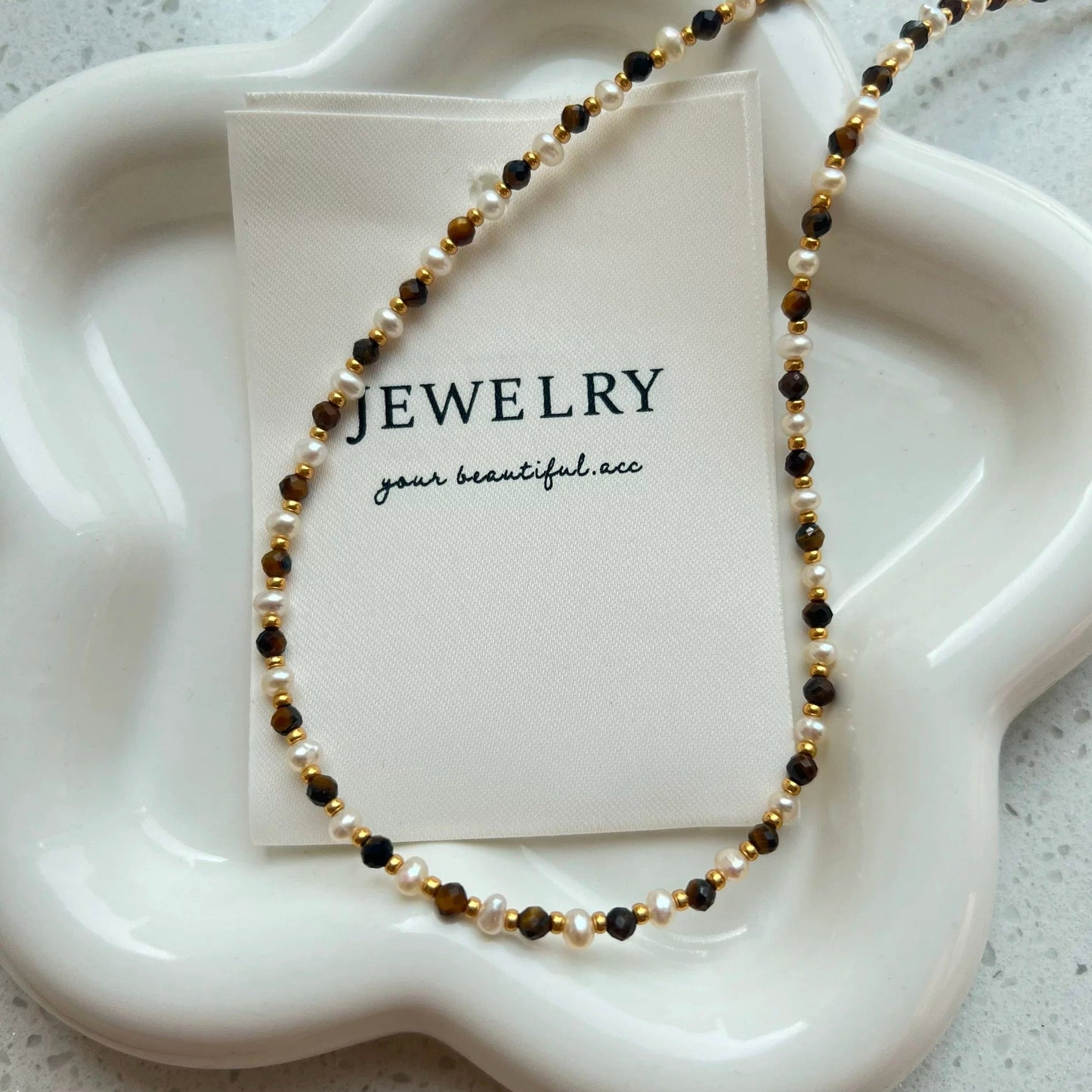 (N029)Tiger-eye Freshwater Pearl necklace