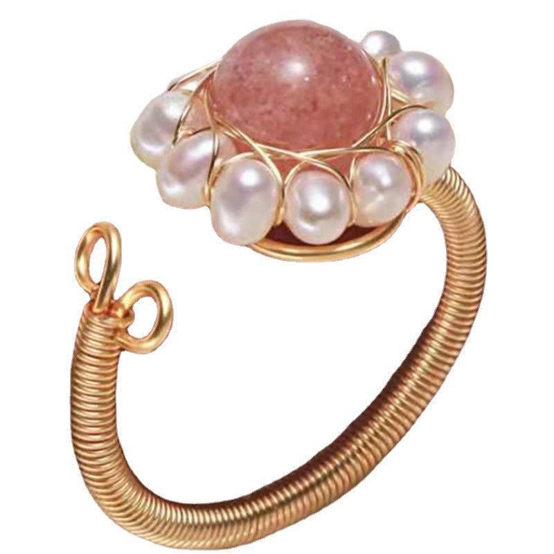 Cristal de fraise avec bague en perles