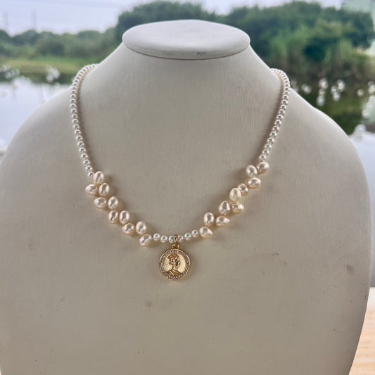 Necklace and earring for Mel 180$