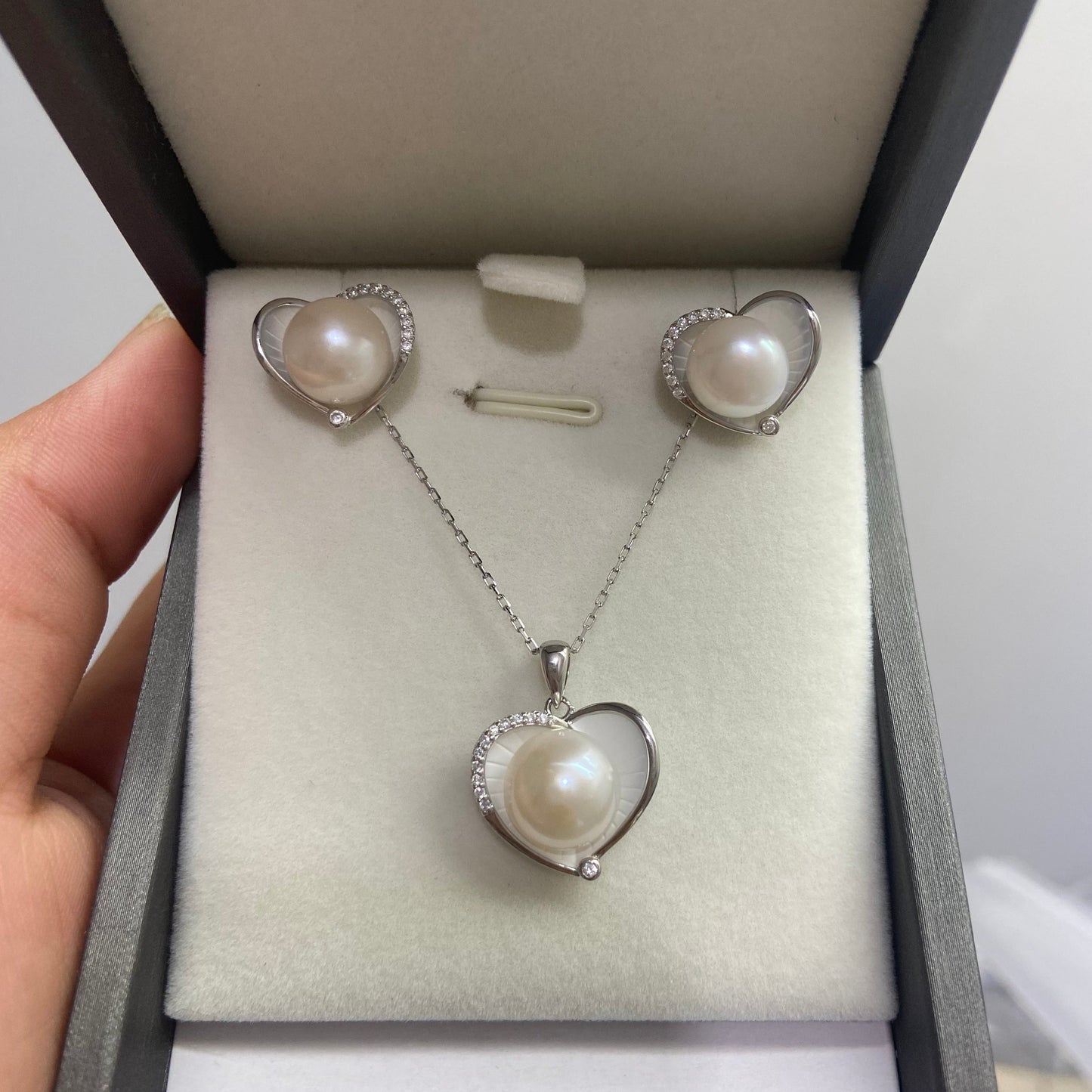 S925 silver heart shape  pearl jewelry set usd120