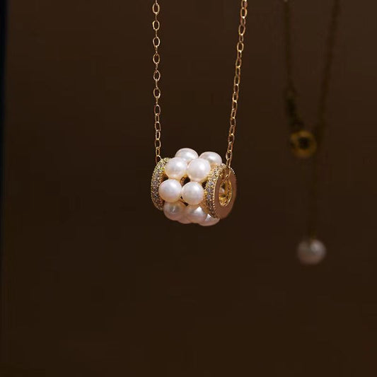 Slim waist pearl pendant(P24)