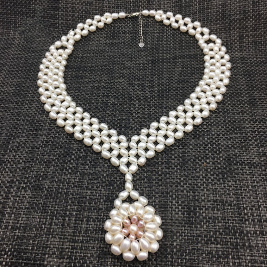 Pearl necklace usd350