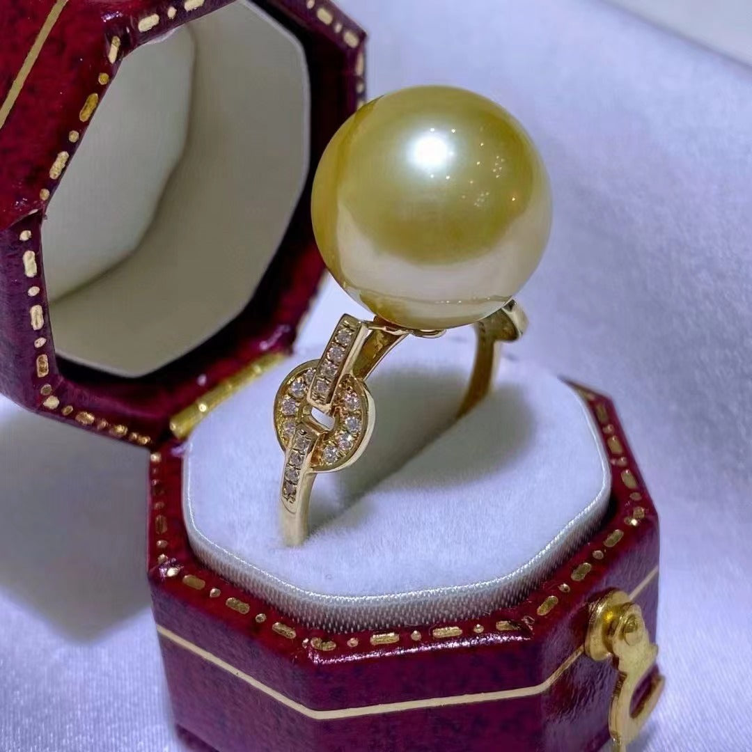 South Sea Golden Pearl Saltwater Pearl Ring in 18k Gold R55