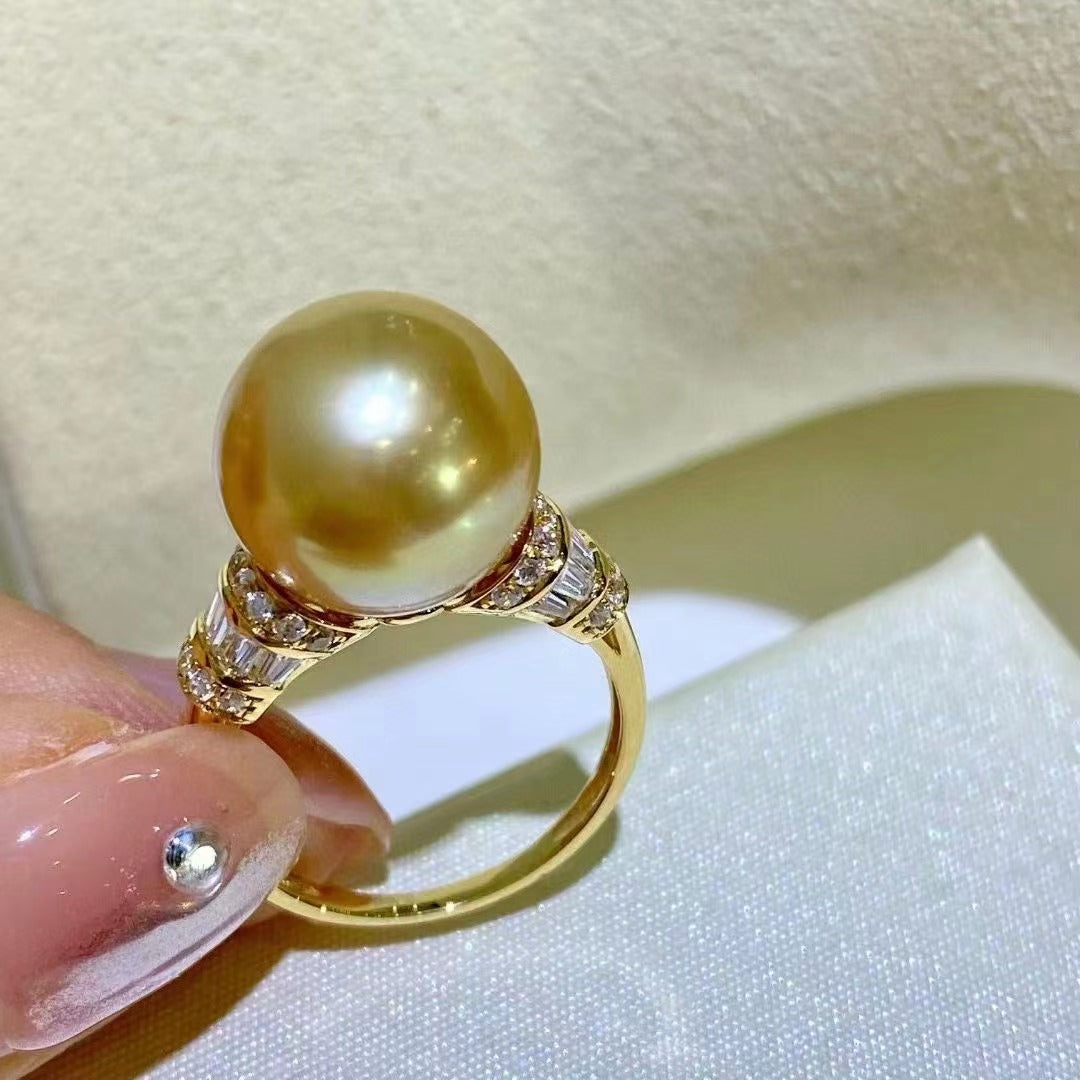 South Sea Golden Pearl Saltwater Pearl Ring in 18k Gold R56