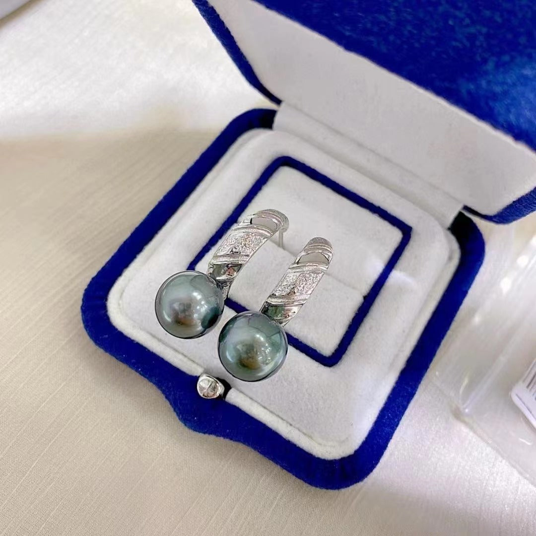 Black tahitian pearl earring  (E42)