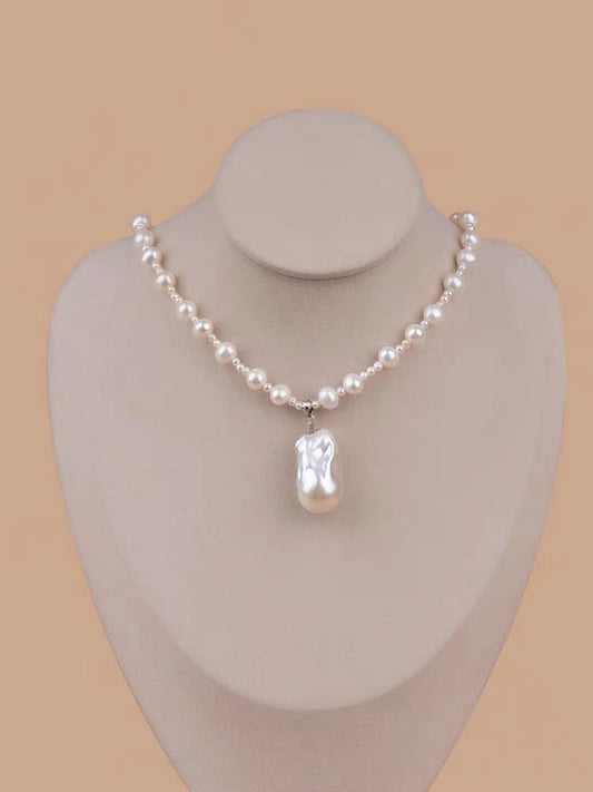 Legendary baroque pearl necklace (N19)