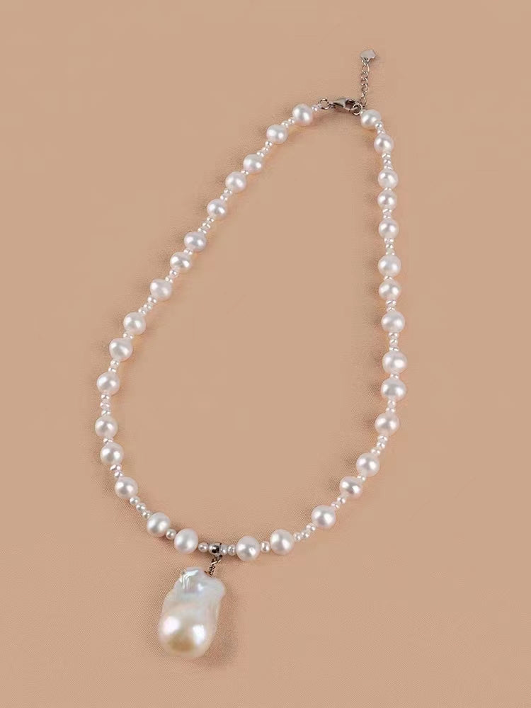 Legendary baroque pearl necklace (N19)