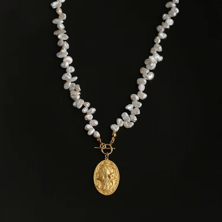 Baroque pearl necklace USD125 (N4)