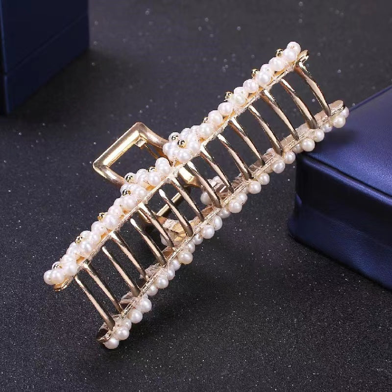 Fresh water pearl hair pin ( H7)