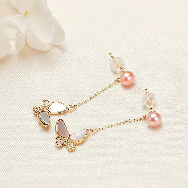 Pearl earrings USD45 (E31)